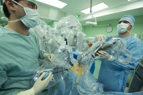 Roboticky asistovaná chirurgia